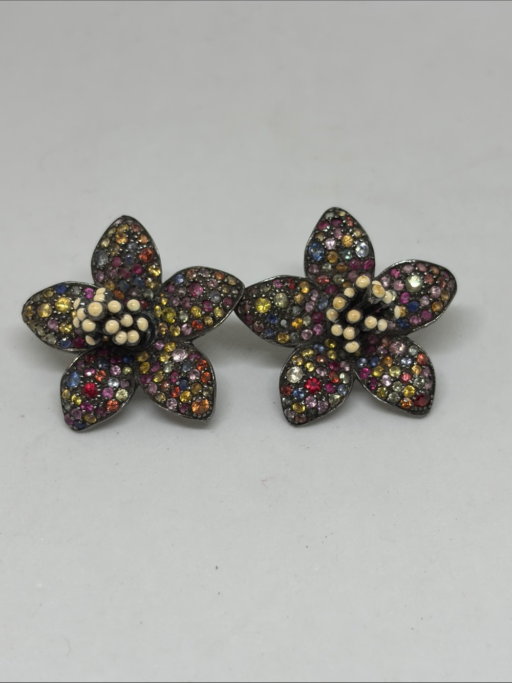 MCL Matthew Campbell Laurenza Crystal Flower Earrings Pierced Gunmetal Designer